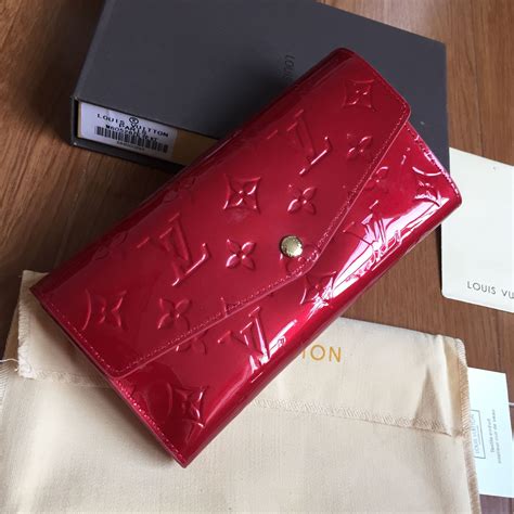 Zoé leather wallet Louis Vuitton Red in Leather 